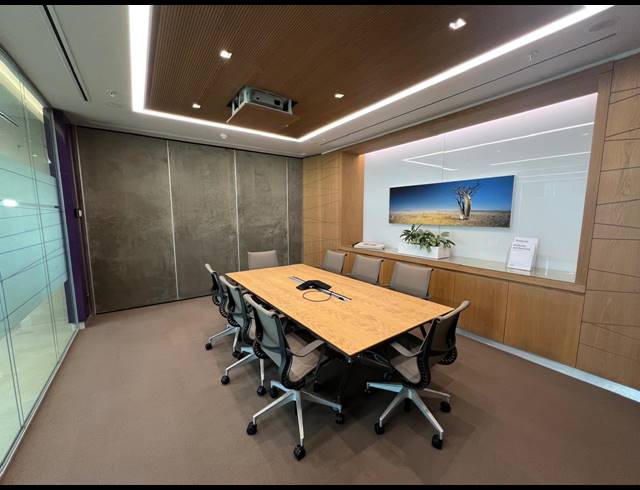 703M² OFFICE TO LET IN ROSEBANK